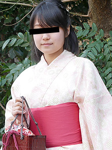 他妈的穿着浴衣 藤井佳奈